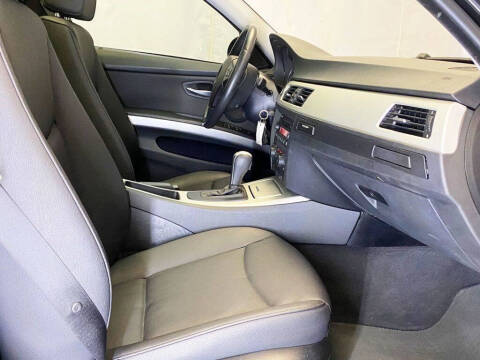 2006 BMW 3 Series 325xi