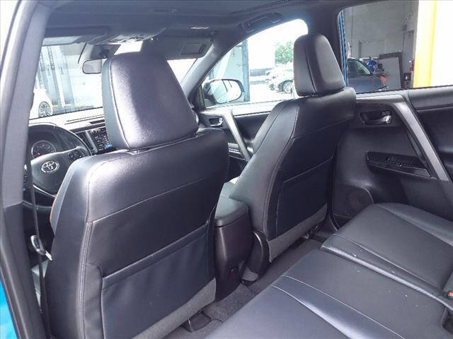 2017 TOYOTA RAV4 SUV / Crossover - $17,397