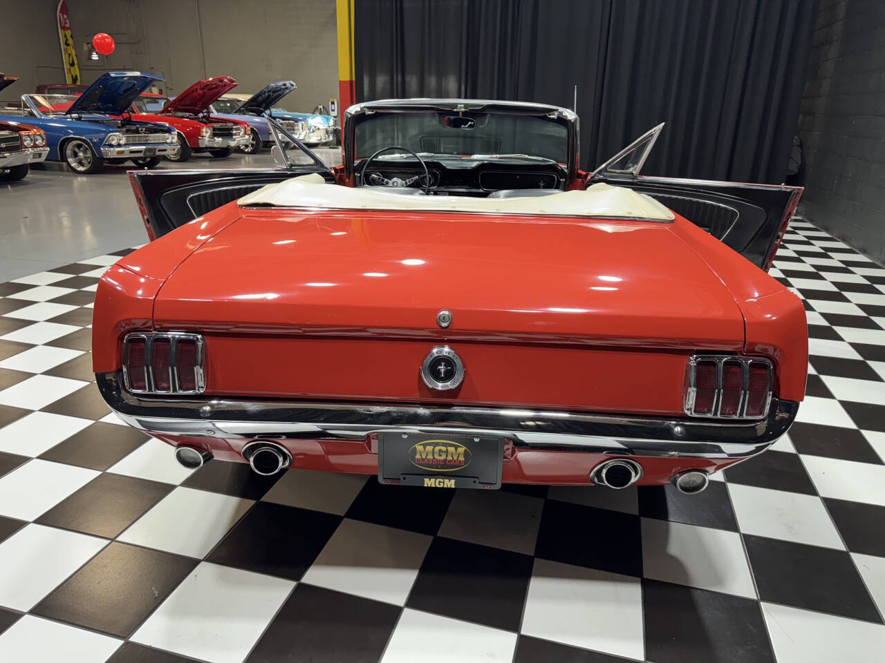 1965 Ford Mustang 12