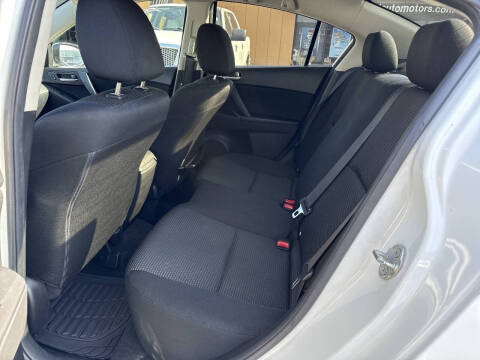 2012 Mazda MAZDA3 i Sport