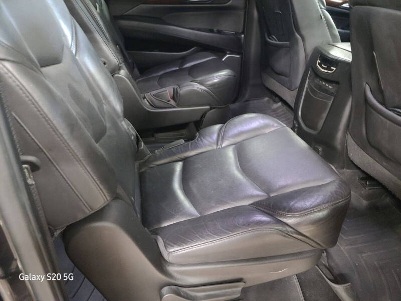 2018 Cadillac Escalade ESV Premium Luxury