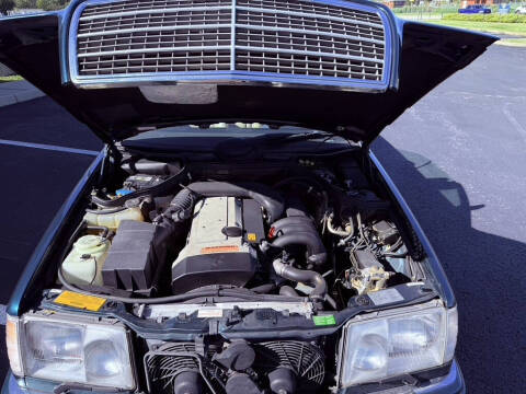 1995 Mercedes-Benz E-Class E 320