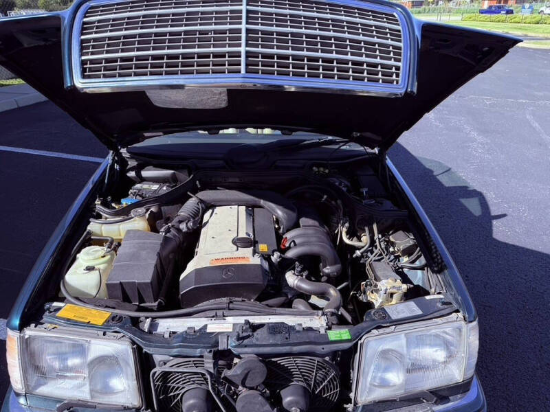 1995 Mercedes-Benz E-Class E 320