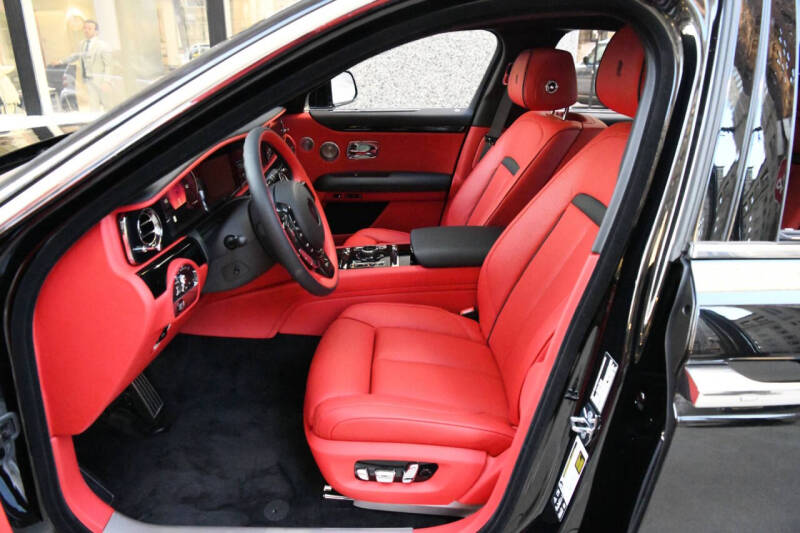 2025 Rolls-Royce Ghost