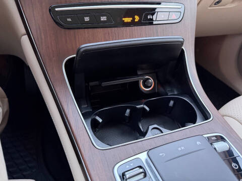 2021 Mercedes-Benz GLC GLC 300 4MATIC