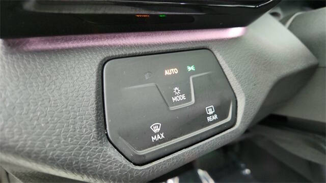 2025 Volkswagen ID.4 Pro