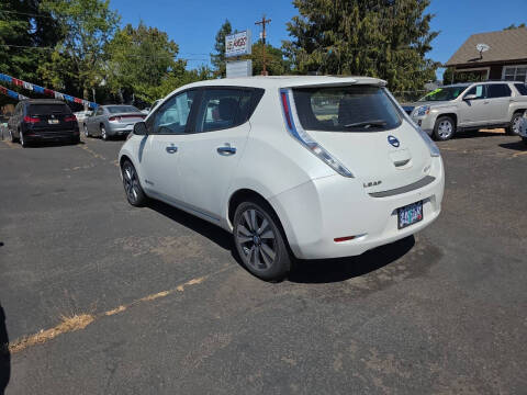 2013 Nissan LEAF S