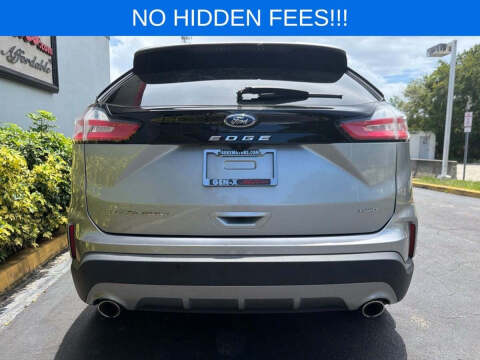 2024 Ford Edge Titanium