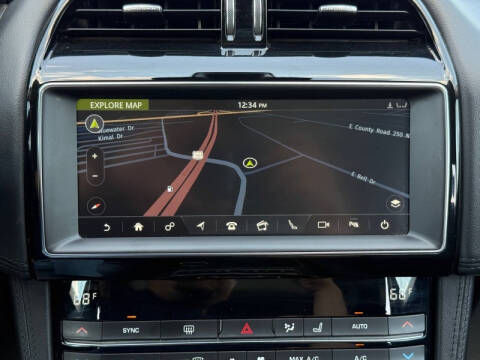 2020 Jaguar F-PACE 30t Prestige