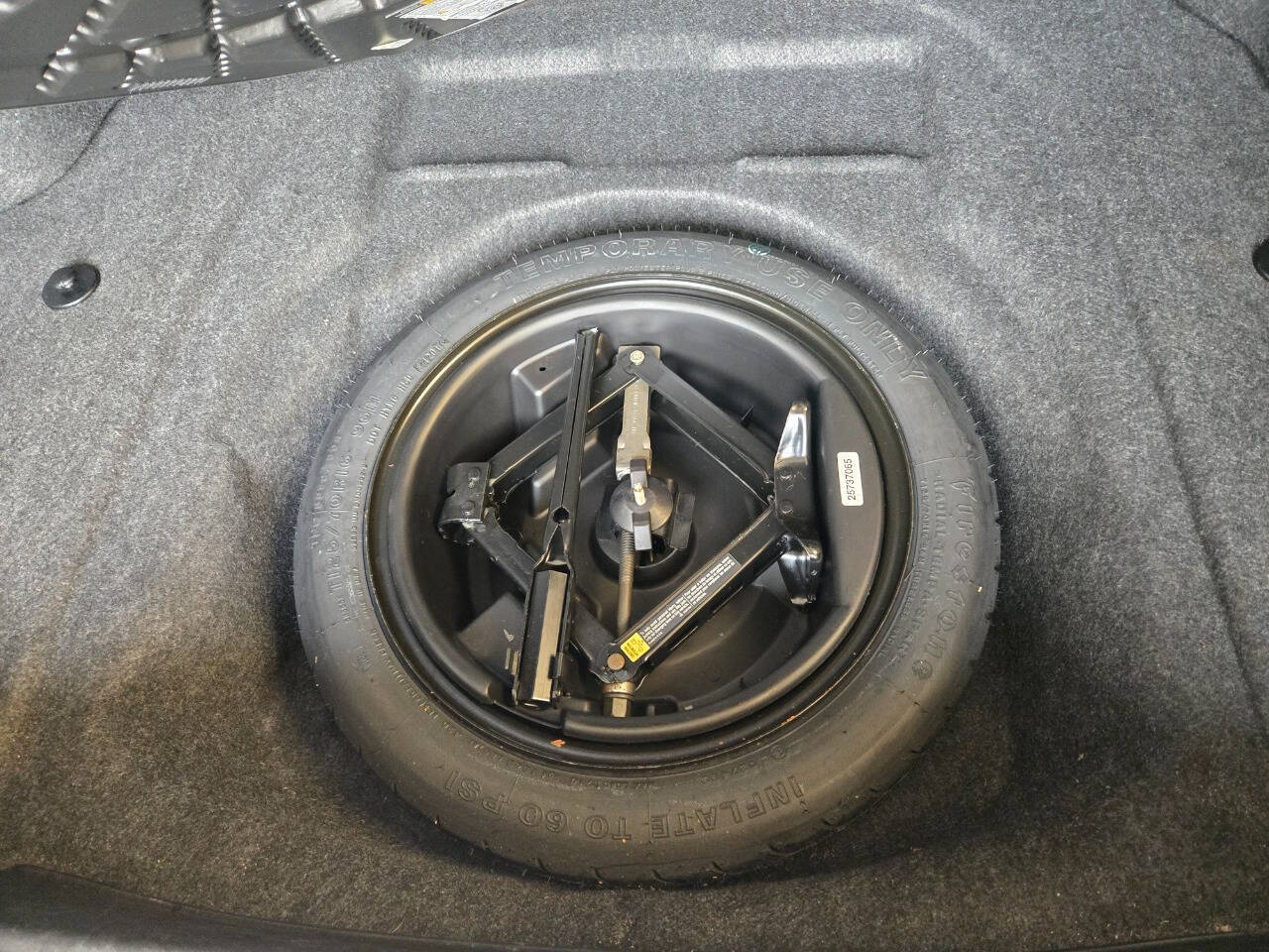 2002 Cadillac DeVille 118