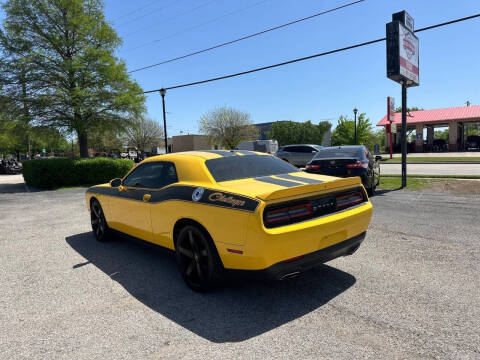 2018 Dodge Challenger SXT