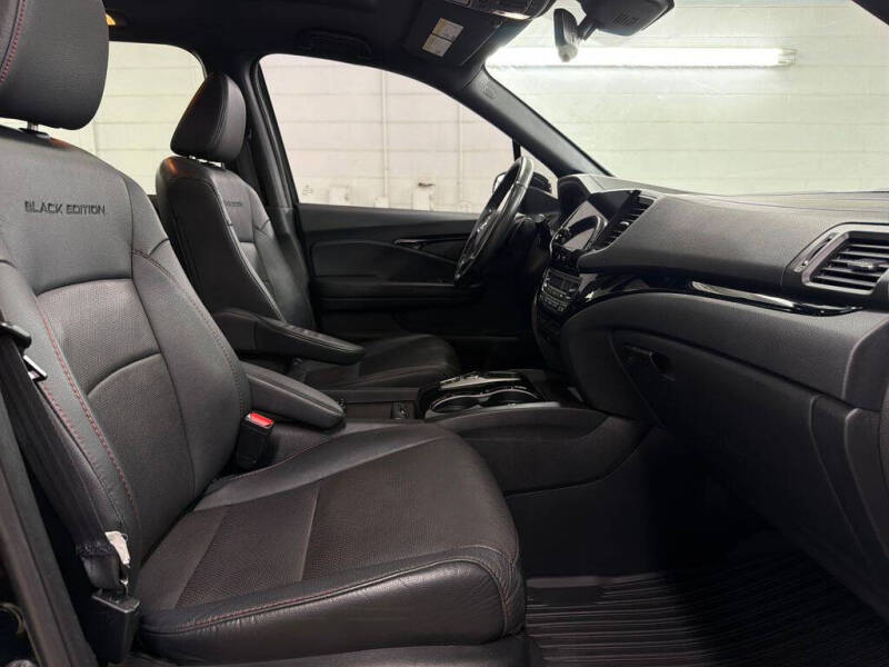 2022 Honda Pilot Black Edition