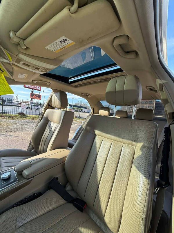 2011 Mercedes-Benz E-Class E 550 Luxury 4MATIC