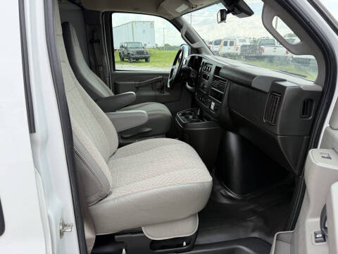 2020 Chevrolet Express 2500