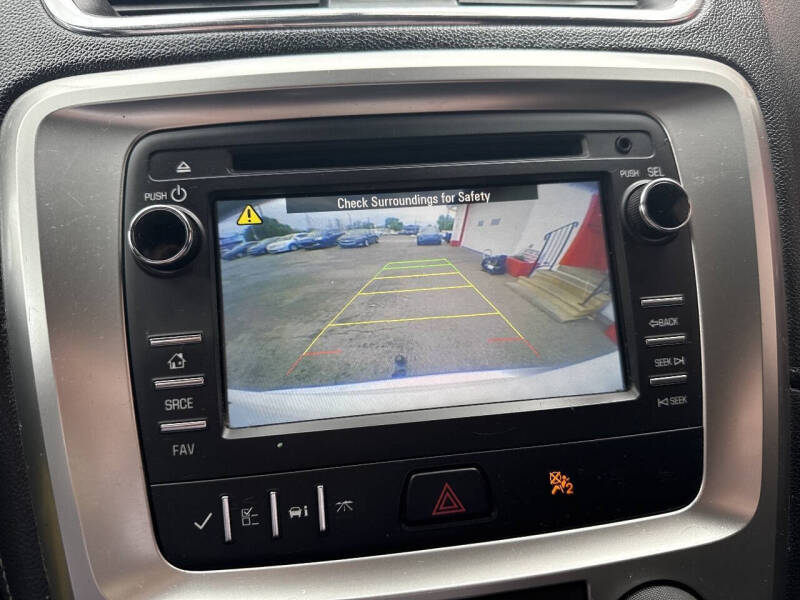 2014 GMC Acadia SLE-2