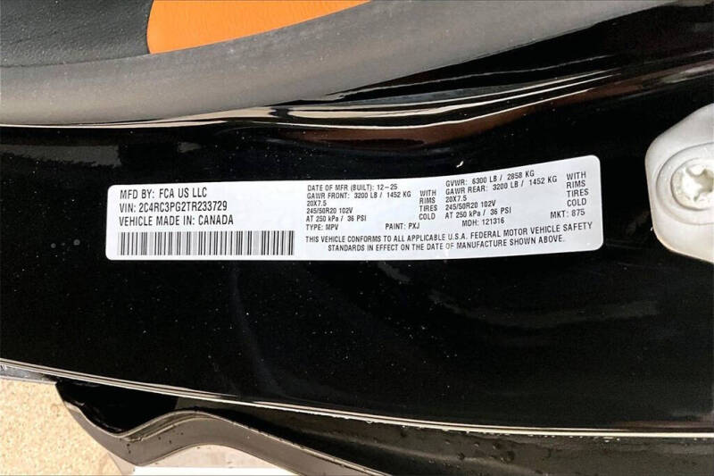 2026 Chrysler Pacifica Pinnacle