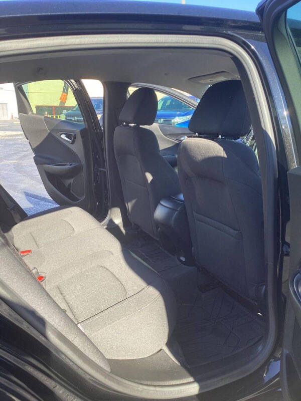 2023 Chevrolet Malibu RS