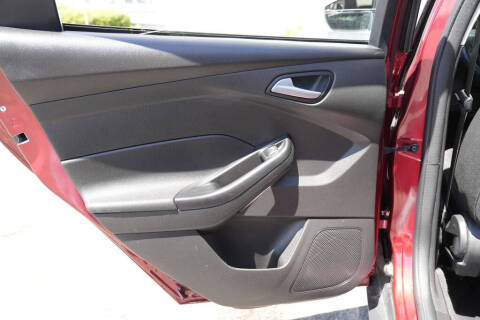 2017 Ford Focus SE