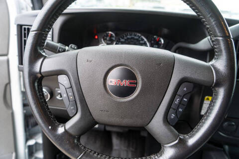 2022 GMC Savana 2500