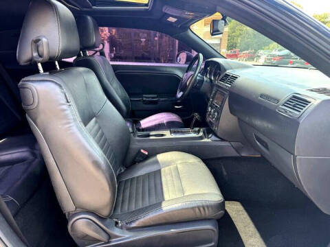 2011 Dodge Challenger R/T Plus