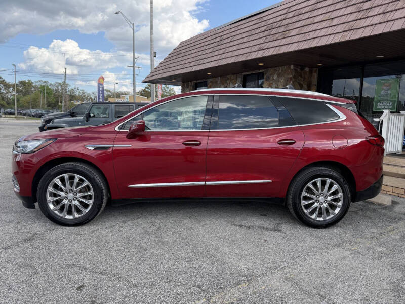 2020 Buick Enclave Essence