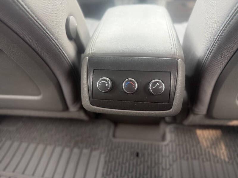 2013 Chevrolet Traverse LS