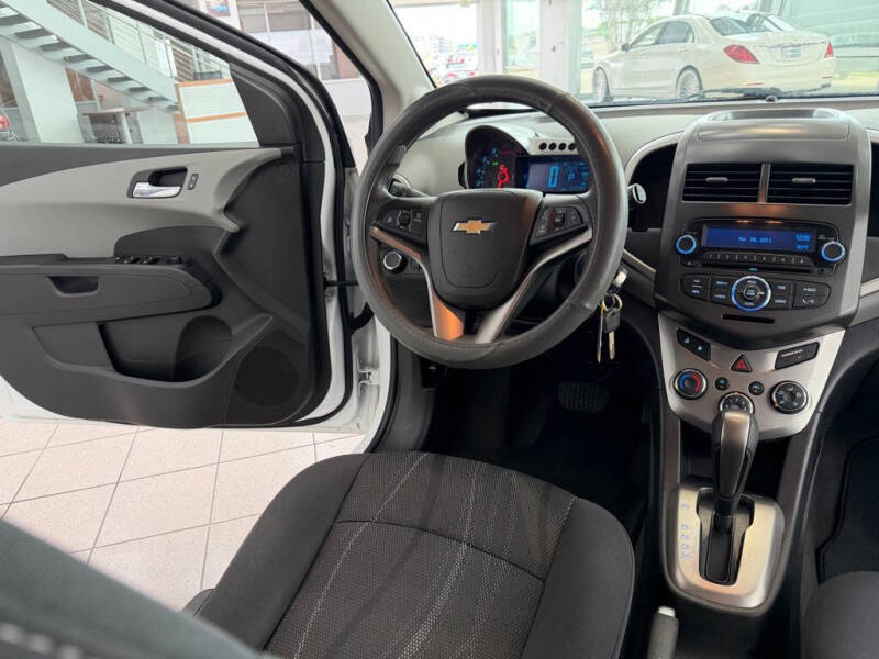 2014 Chevrolet Sonic LT Auto