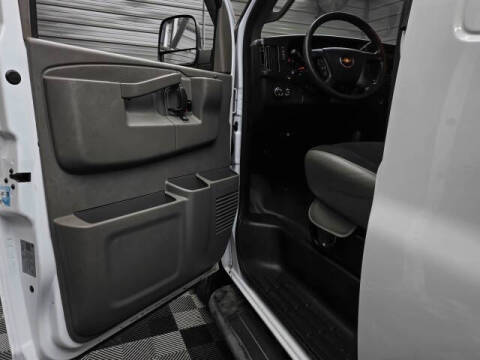 2021 Chevrolet Express 2500