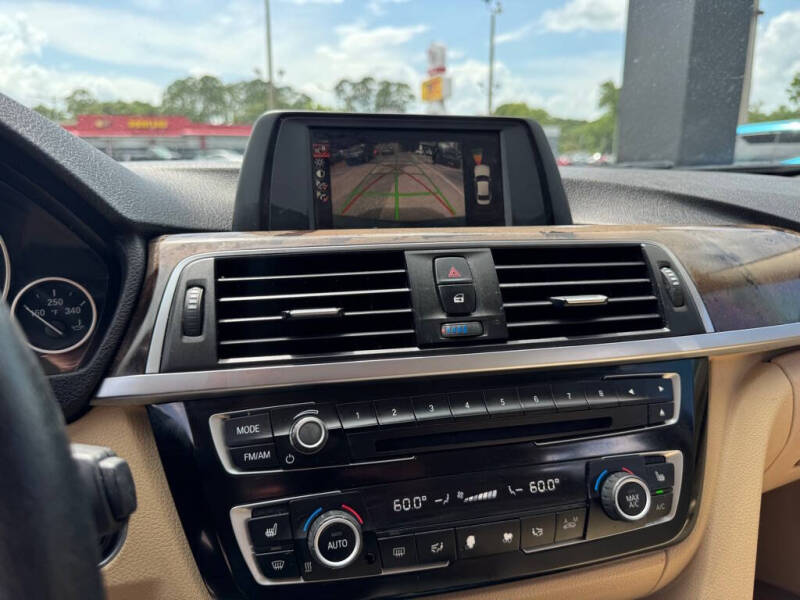 2016 BMW 3 Series 320i