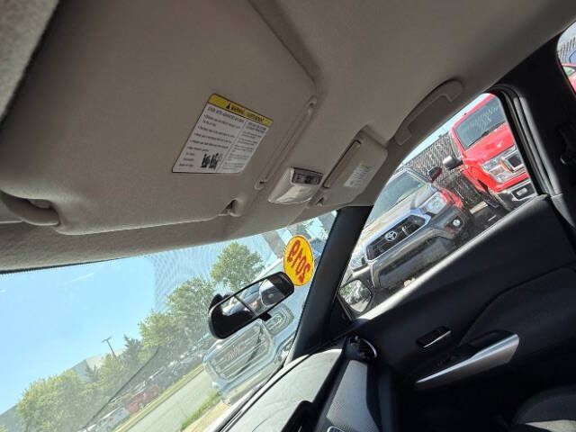 2019 Nissan Kicks SV