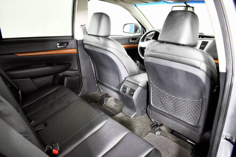 2013 Subaru Outback 2.5i Limited