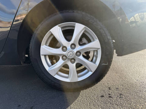 2010 Mazda MAZDA3 i Touring