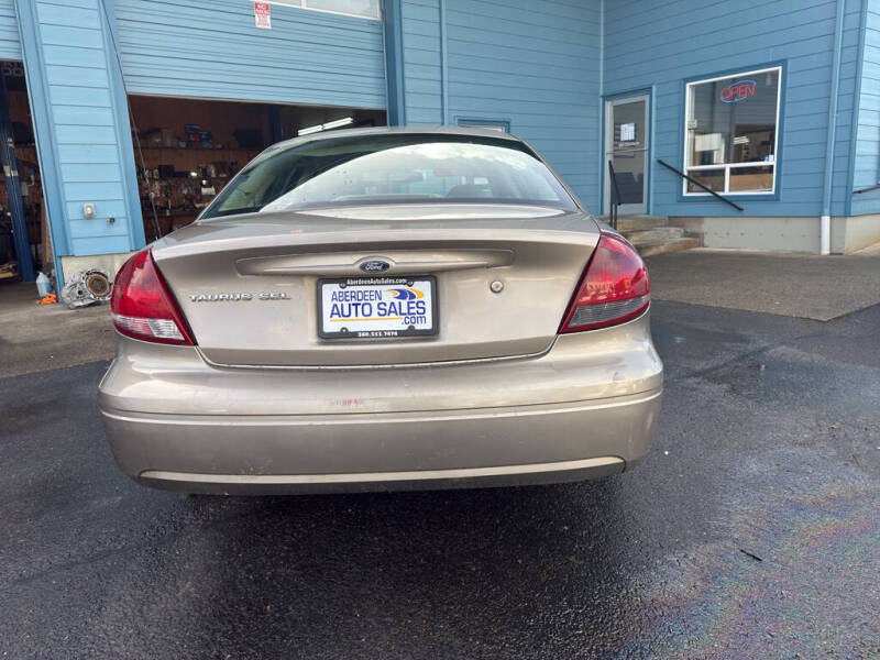 2005 Ford Taurus SEL