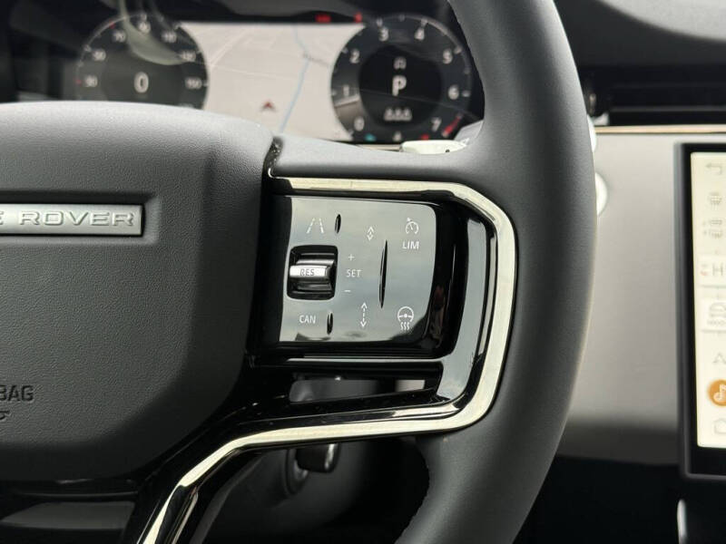 2026 Land Rover Range Rover Evoque P250 Dynamic SE
