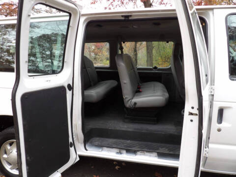 2012 Ford E-Series E-350 SD XL