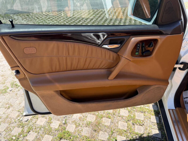 1997 Mercedes-Benz E-Class E 300D