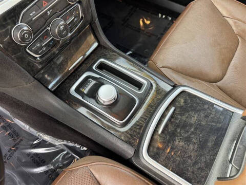 2018 Chrysler 300 Limited