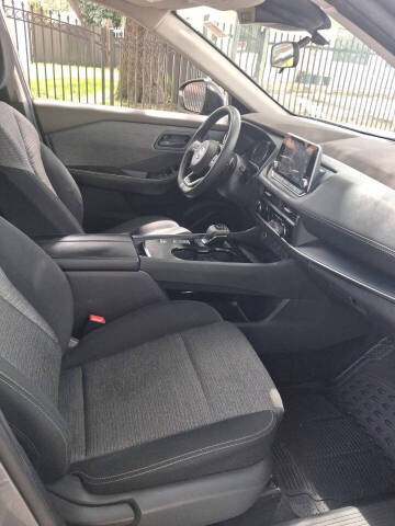 2021 Nissan Rogue S