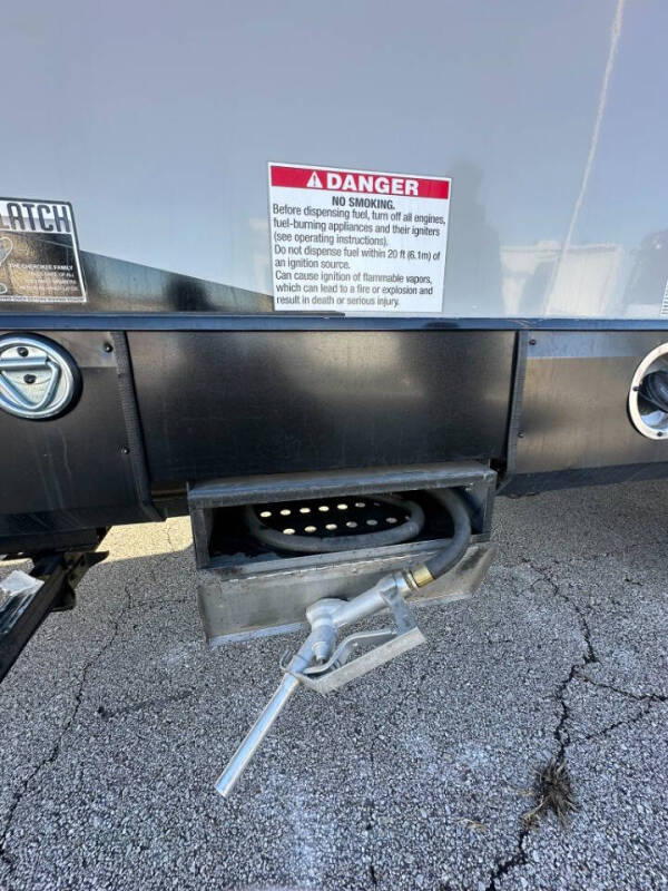 2022 Forest River Vengeance Rogue 26VKS