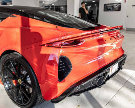2025 Lotus Emira V6 Base