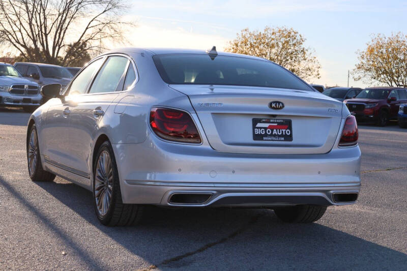 2020 Kia K900 Luxury