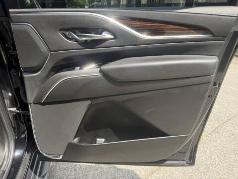 2022 Cadillac Escalade ESV Premium Luxury