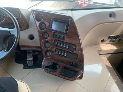 2013 Freightliner MH Chassis