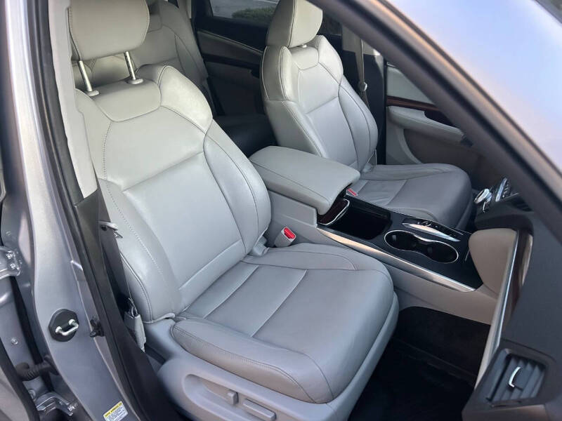 2016 Acura MDX w/Tech