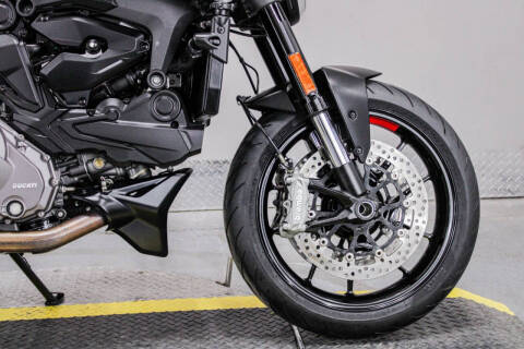 2021 Ducati Monster