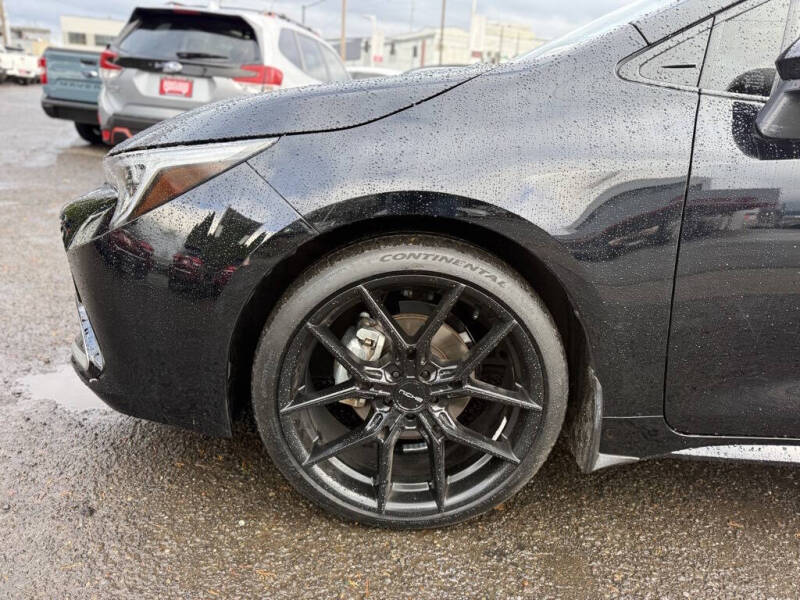 2025 Toyota Corolla Hatchback XSE