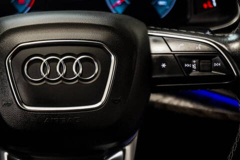 2022 Audi Q8 quattro Premium Plus 55 TFSI