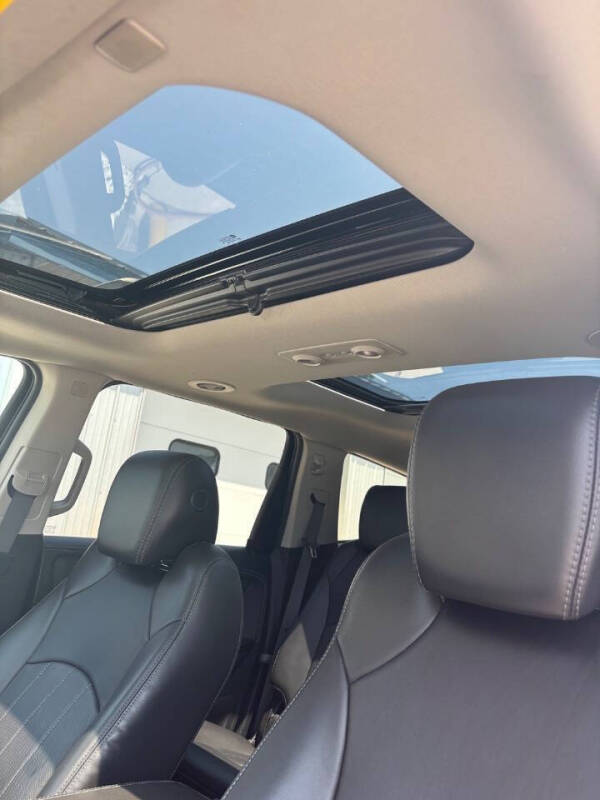 2017 Chevrolet Traverse Premier