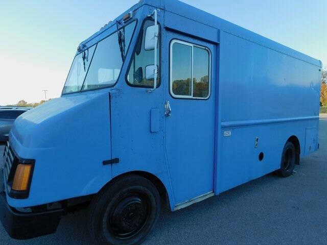 1999 Freightliner MT45 Chassis