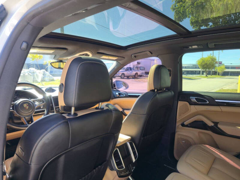 2016 Porsche Cayenne